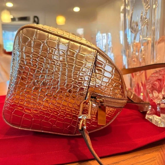 Michael Kors Grayson Metallic Gold Croc Embossed Leather Satchel, Tote EUC - Picture 7 of 13